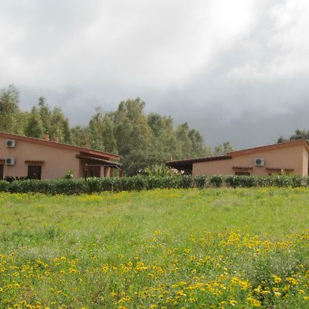 B&B Monte Gruttas Camisa Bagian luar foto