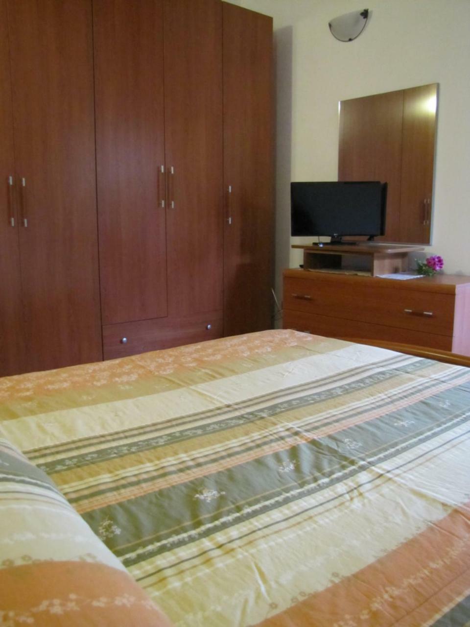 B&B Monte Gruttas Camisa Bagian luar foto