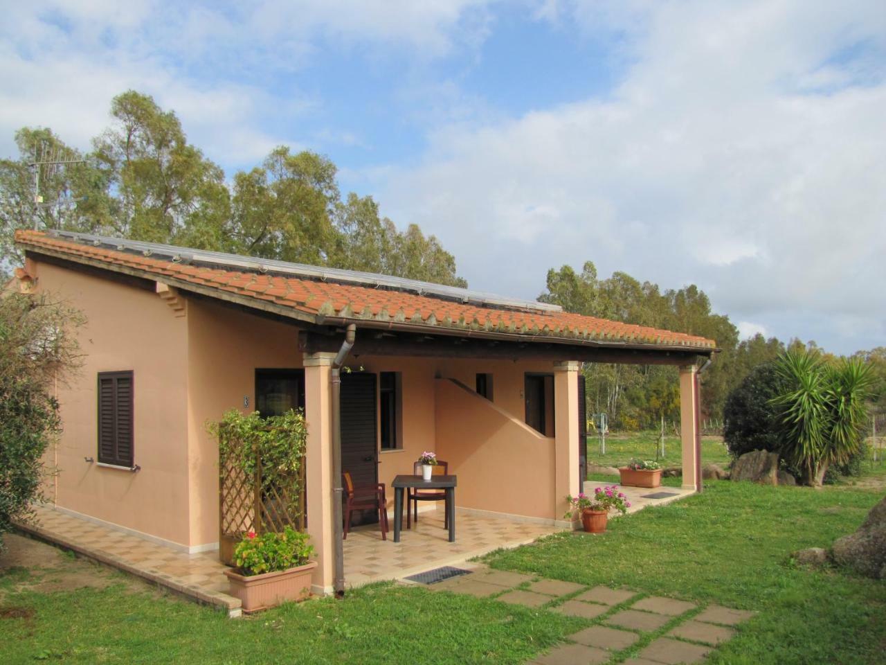 B&B Monte Gruttas Camisa Bagian luar foto
