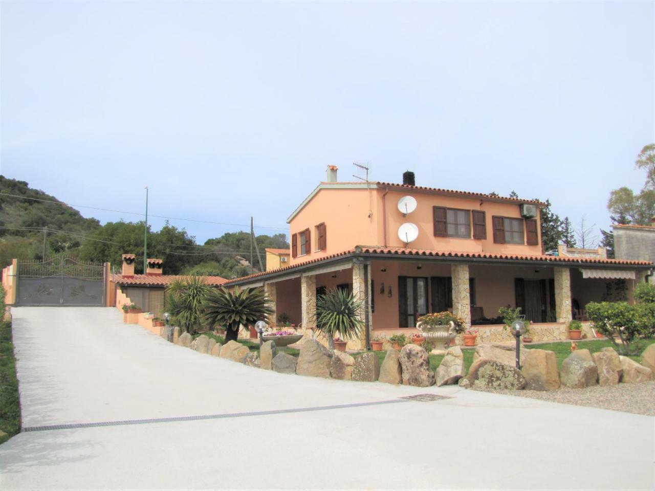 B&B Monte Gruttas Camisa Bagian luar foto