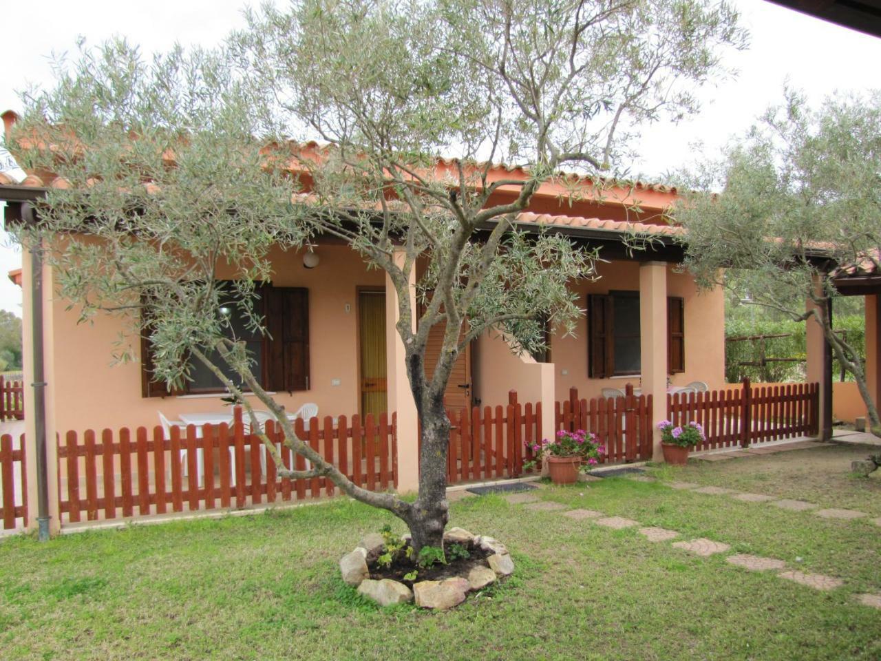 B&B Monte Gruttas Camisa Bagian luar foto
