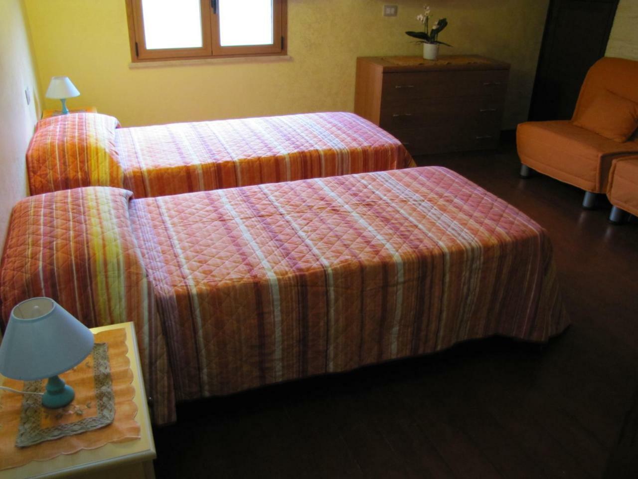 B&B Monte Gruttas Camisa Bagian luar foto