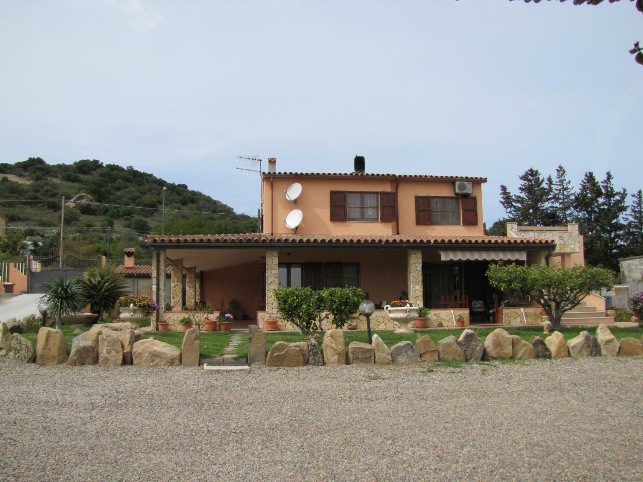 B&B Monte Gruttas Camisa Bagian luar foto